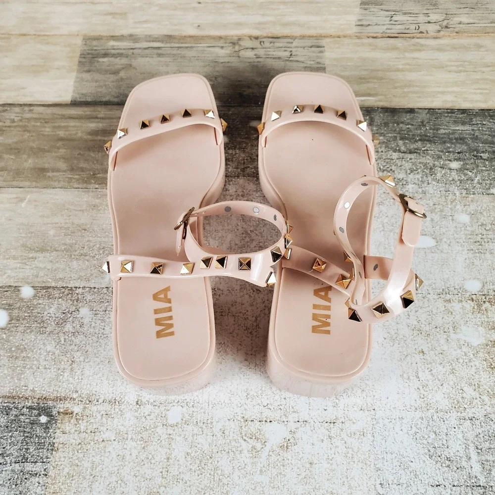 MIA Indi‎ Jelly Womens Sandals Sz 9 M Natural Ankle Strap Square Toe Block Heel